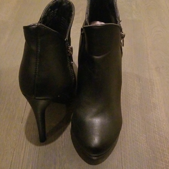 Heeled Black Booties from Madden Girl - Picture 2 of 4